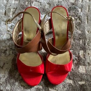 Aubrey Brooke Red/Gold stilettos